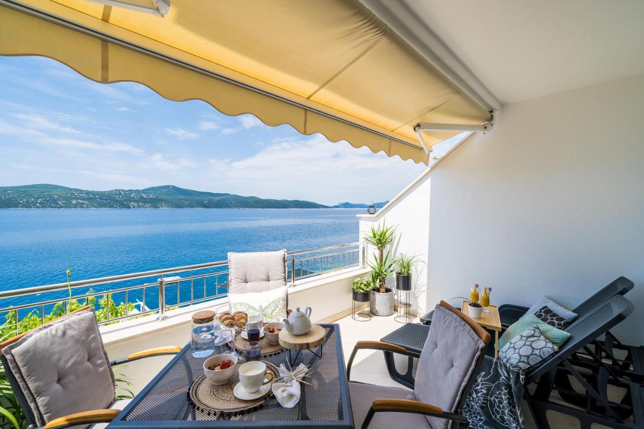 Apartments Ratac Lobrovic With Private Beach And Beautiful Sunset 슬라노 외부 사진