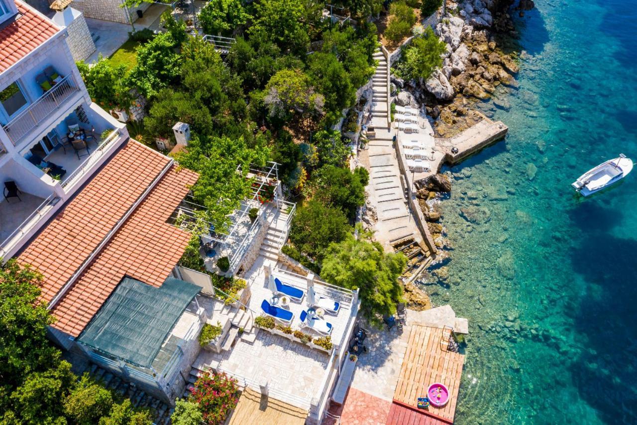 Apartments Ratac Lobrovic With Private Beach And Beautiful Sunset 슬라노 외부 사진