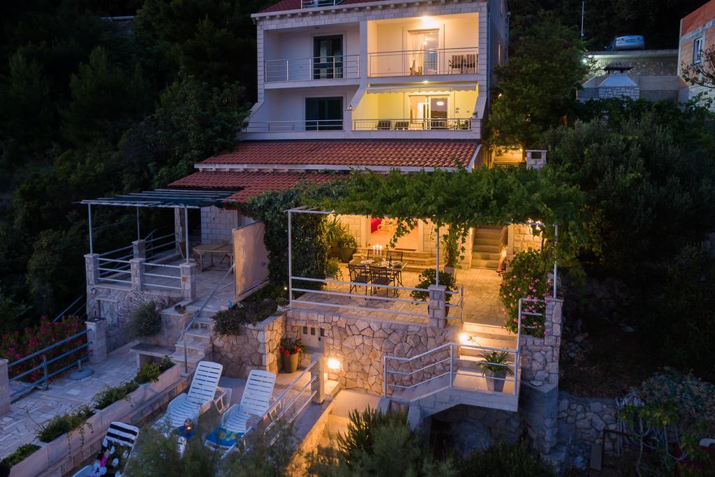Apartments Ratac Lobrovic With Private Beach And Beautiful Sunset 슬라노 외부 사진